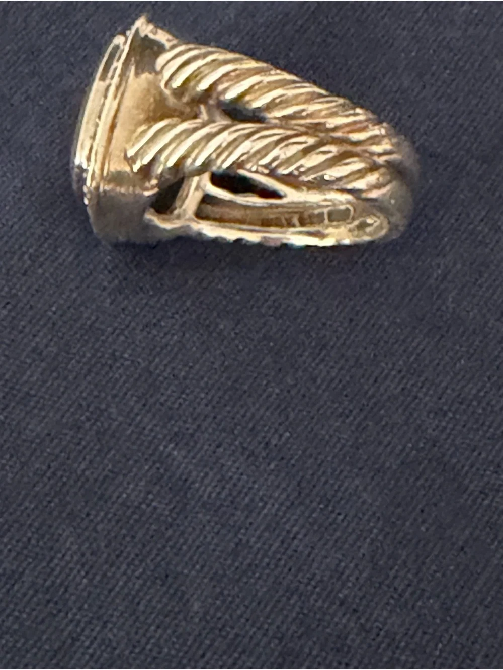 Pre-Loved David Yurman Size 5 Women’s